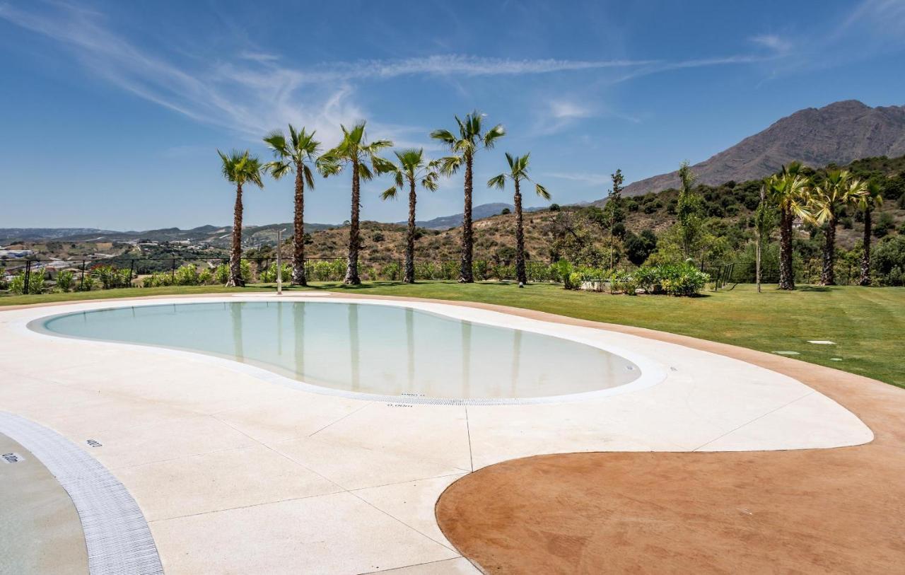 Lae212d - Penthouse With Roof Terrace And Stunning Sea Views Estepona